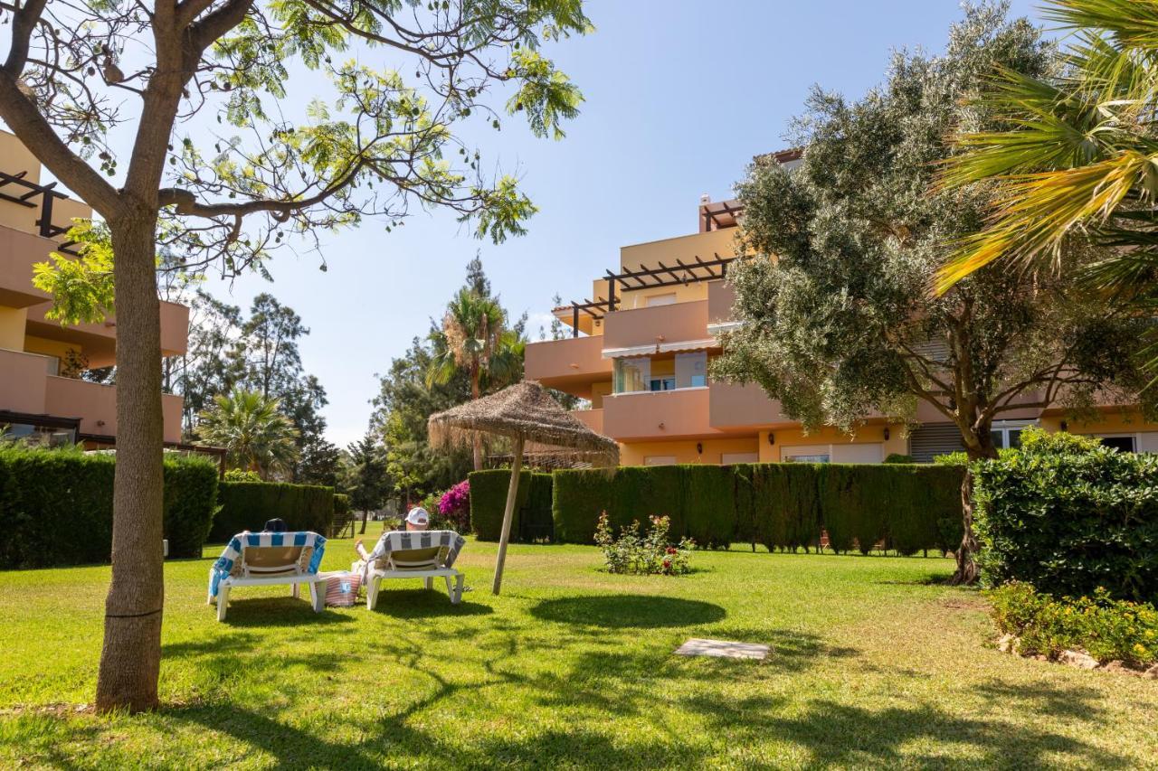 Golf And Beach Apartment Ла Кала де Михас Екстериор снимка
